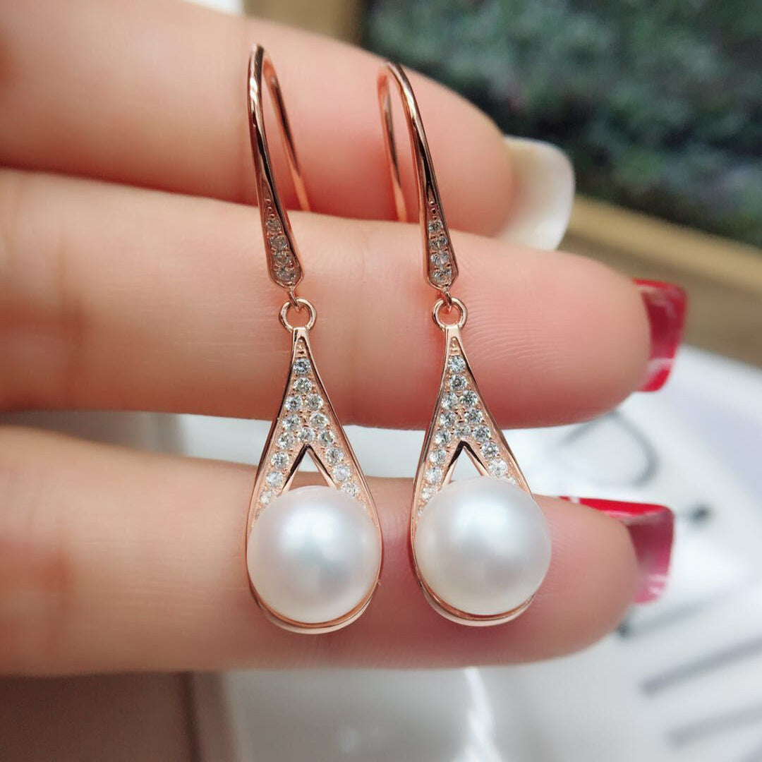 Brincos de Pérola em Forma de Gota de Água