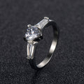 Anel de Diamante em Forma de Coração em Aço Inoxidável