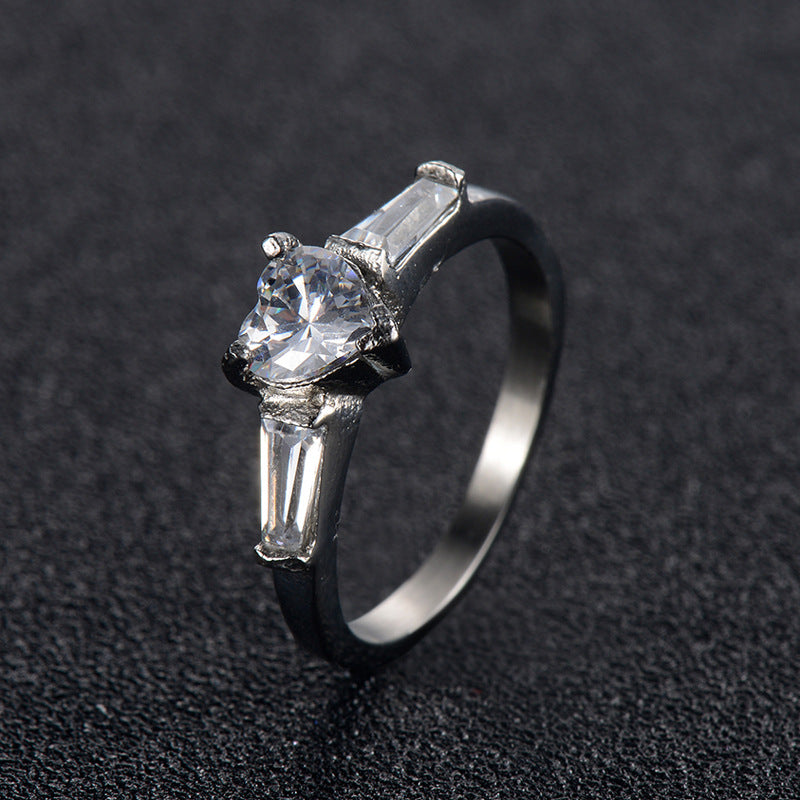 Anel de Diamante em Forma de Coração em Aço Inoxidável