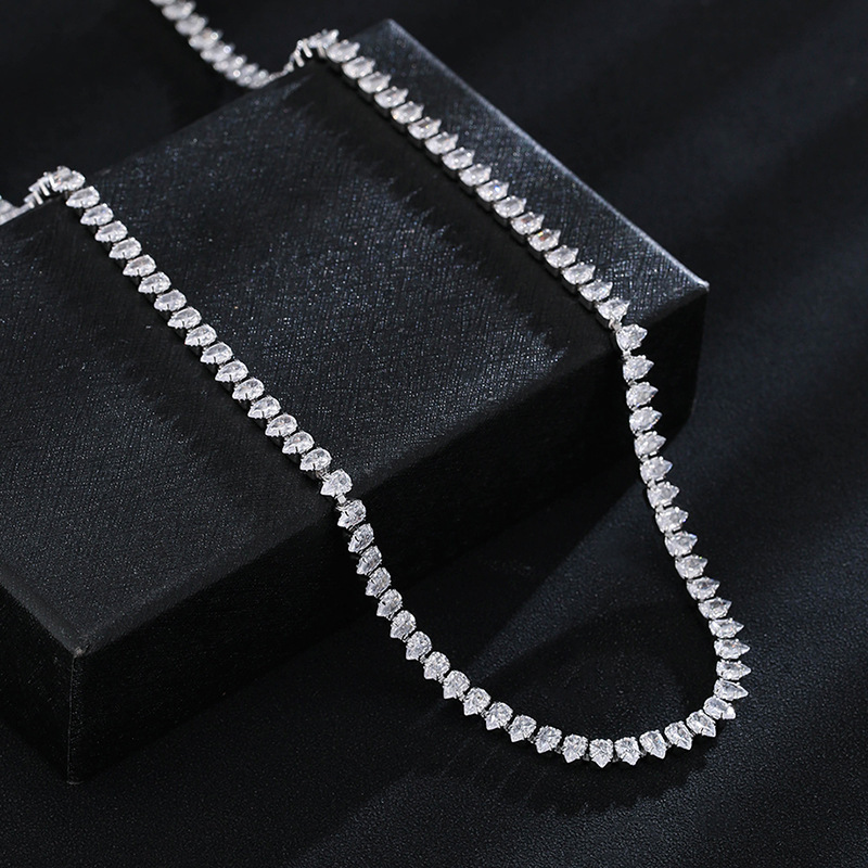Conjunto de Joias com Corrente de Zircónias