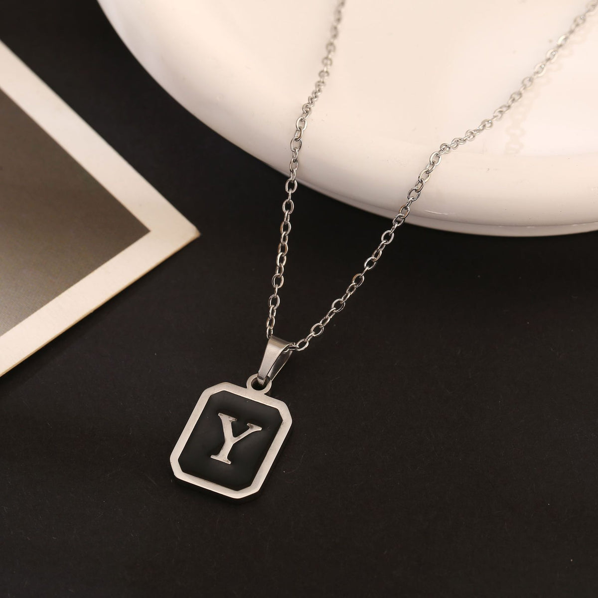 Colar em Aço Inoxidável com 26 Letras
