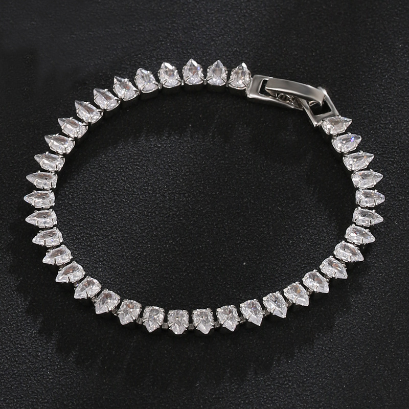 Conjunto de Joias com Corrente de Zircónias