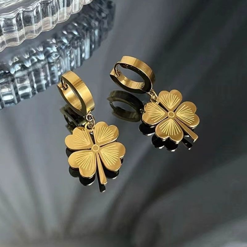 Conjunto de Corrente e Brincos